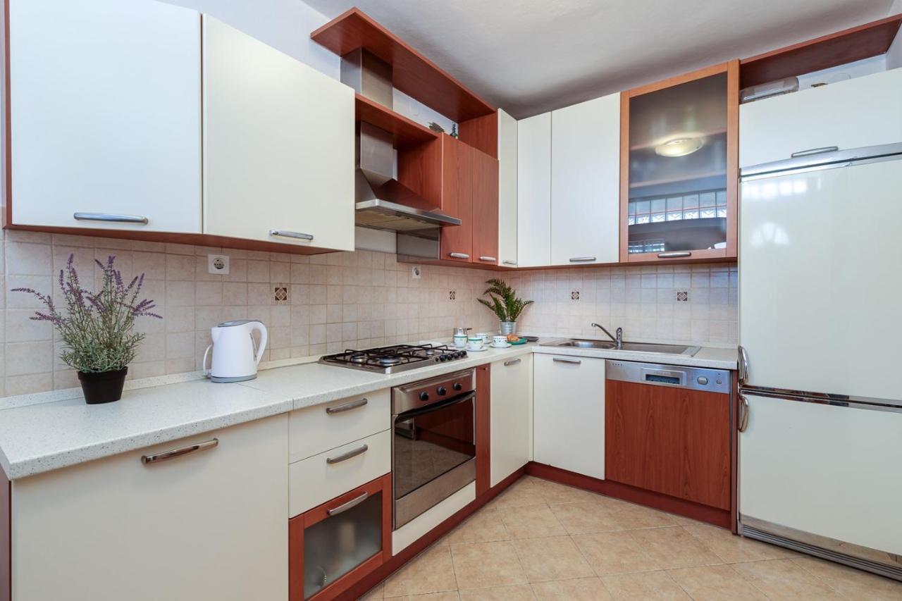 Apartment Sonja Zambratija  Ngoại thất bức ảnh
